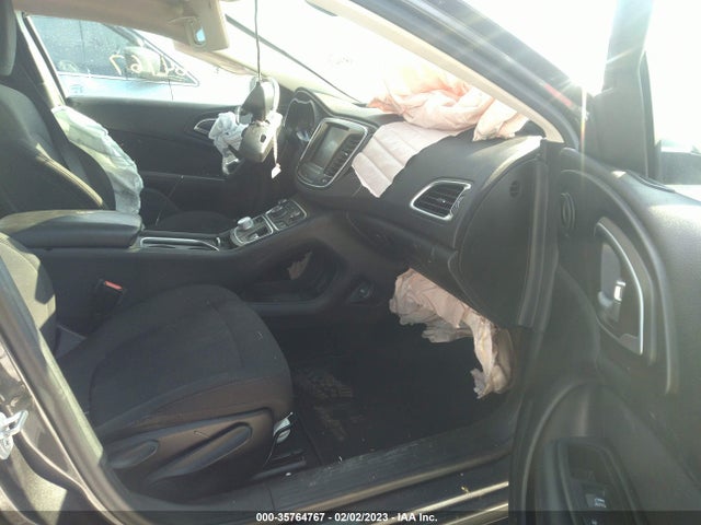 1C3CCCAB8FN674113 Chrysler 200 Limited
