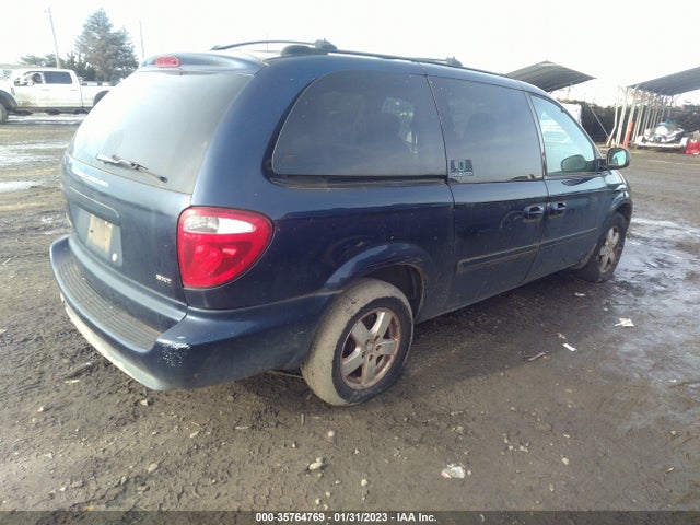 2005 DODGE GRAND CARAVAN SXT VIN: 2D8GP44L95R163797
