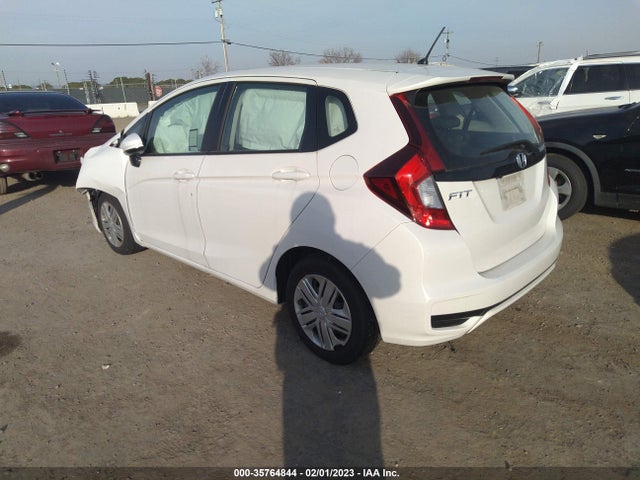 Honda FIT LX 2019 3HGGK5H47KM744144 Image 3