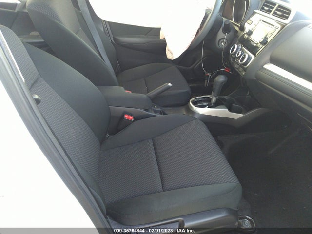 Honda FIT LX 2019 3HGGK5H47KM744144 Image 5
