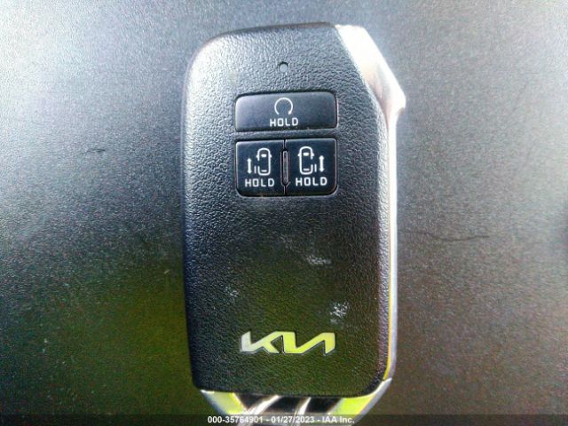 KNDNE5H37N6168161 KIA Carnival Sx Prestige