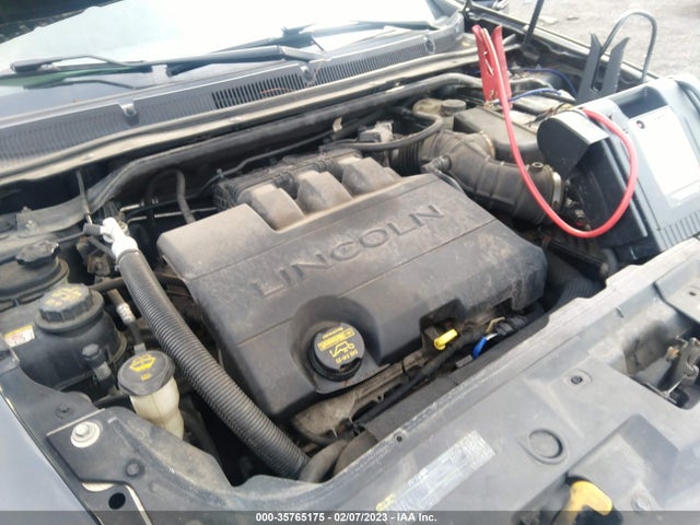 Lincoln MKS 2011 1LNHL9DR5BG605872 Image 11