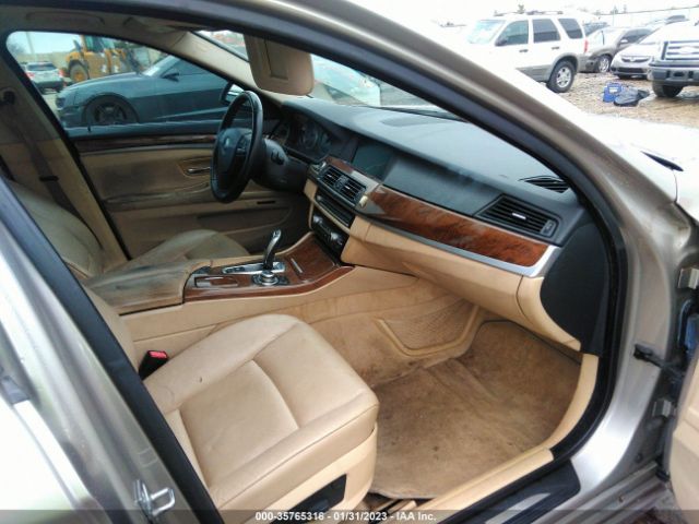 WBAFR1C58BC750368 BMW 5 Series 528i