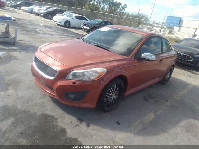 Volvo C30 2011 YV1672MK6B2199313 Image 2