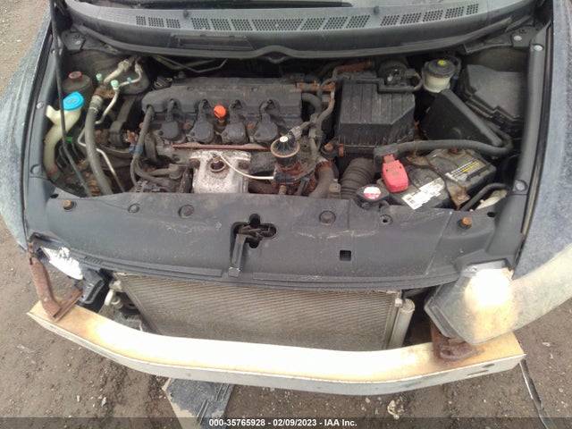 2008 HONDA CIVIC CPE LX VIN: 2HGFG12698H574585