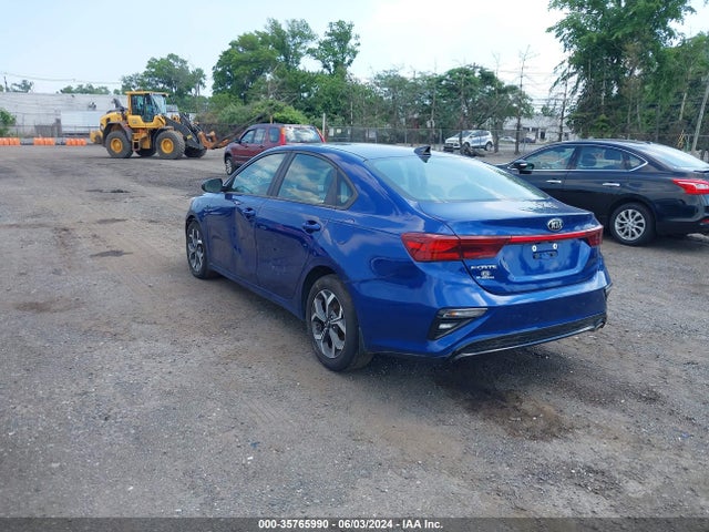 KIA Forte Lxs 2019 3KPF24AD4KE066817 Image 3