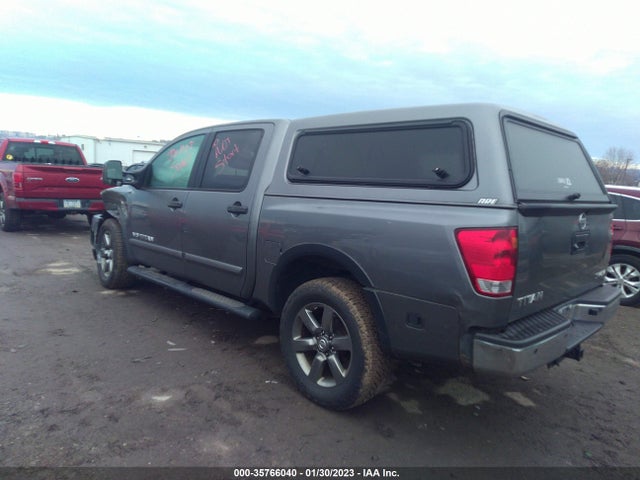2015 Nissan Titan, VIN: 1N6AA0EC6FN512097