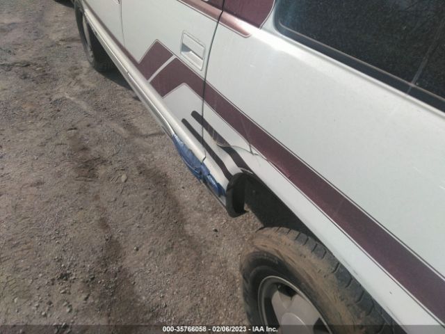 1GDFK16K9RJ753581 GMC Suburban K1500
