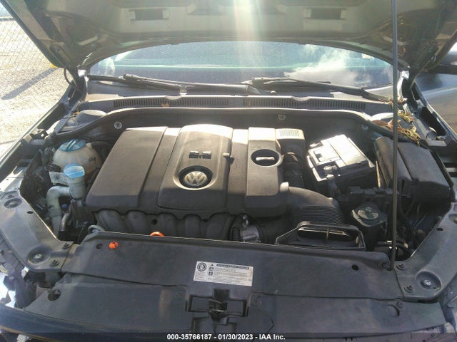 3VWDX7AJ1BM326058 Volkswagen Jetta Sedan Se