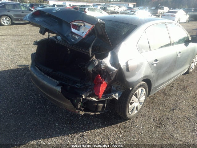 3VWDX7AJ1BM326058 Volkswagen Jetta Sedan Se