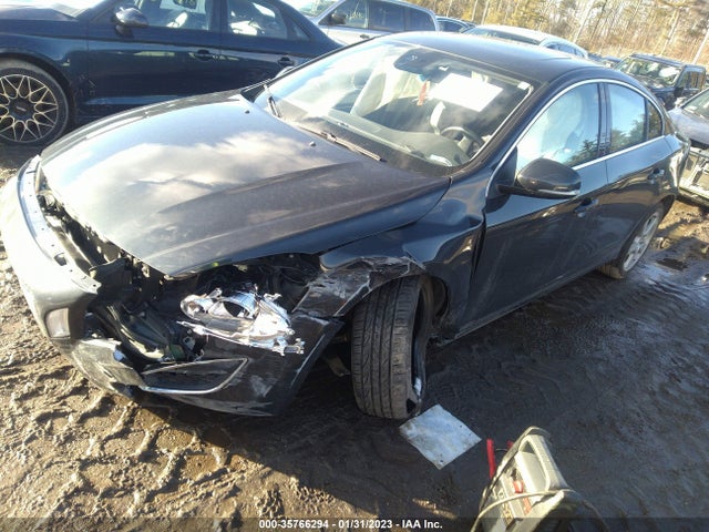 Volvo S60 2013 YV1612FH8D2233452 Image 2