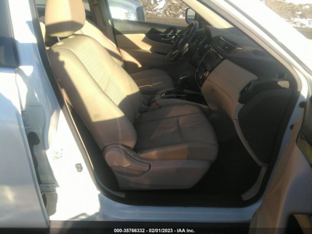 JN8AT2MV8LW131292 Nissan ROGUE SV