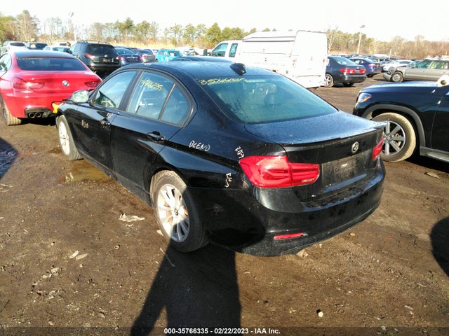 BMW 3 Series 320i Xdrive 2018 WBA8A3C50JA067392 Image 3
