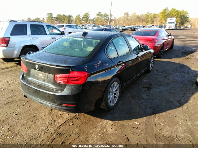 BMW 3 Series 320i Xdrive 2018 WBA8A3C50JA067392 Image 4