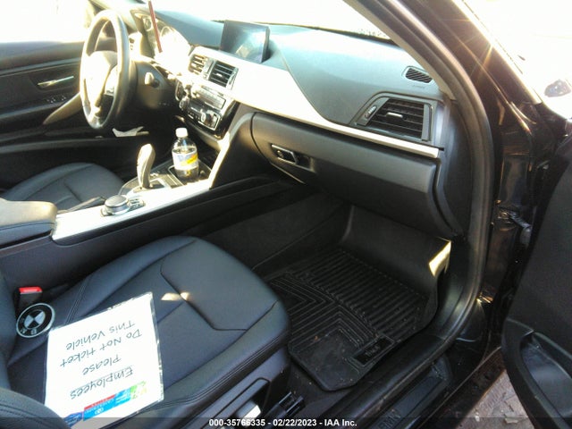 BMW 3 Series 320i Xdrive 2018 WBA8A3C50JA067392 Image 5