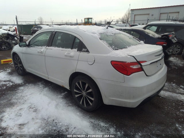 1C3BC8FG9BN600934 Chrysler 200
