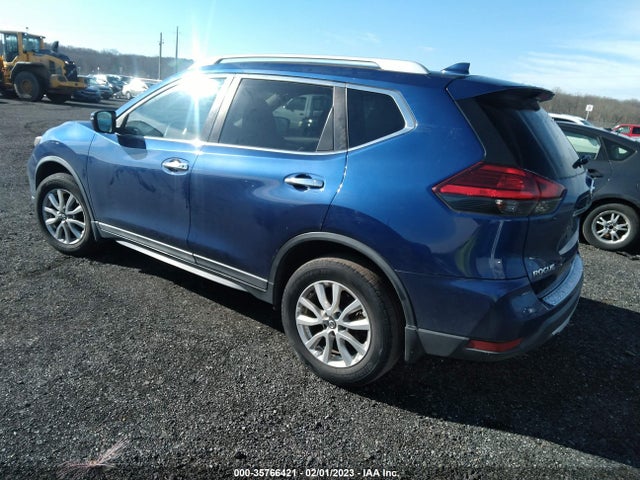 2017 Nissan Rogue, VIN: 5N1AT2MV0HC830481
