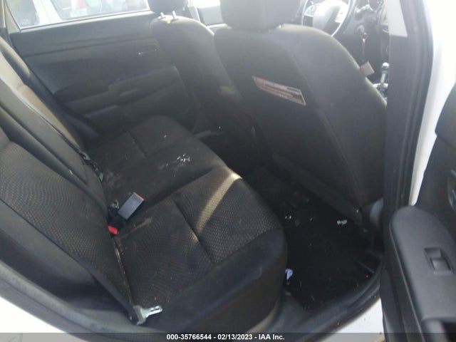 JA4AP3AU6GZ031577 Mitsubishi Outlander Sport 2.0 Es