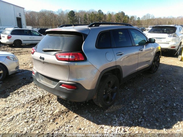 2018 Jeep Cherokee, VIN: 1C4PJLCB7JD574003