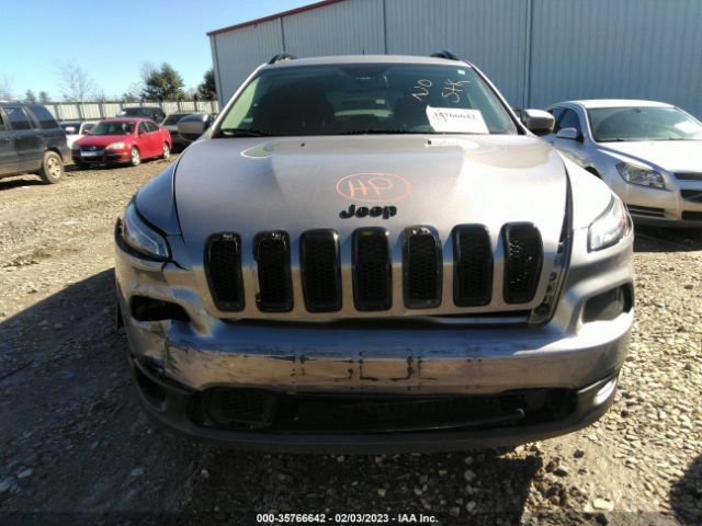 1C4PJLCB7JD574003 Jeep Cherokee Latitude