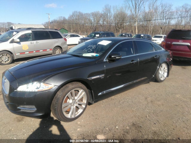 2011 JAGUAR XJ SAJWA2GB3BLV18004 Photo 1