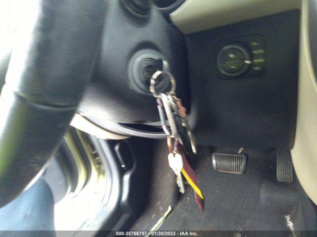 KNDJT2A21A7048977 KIA Soul !