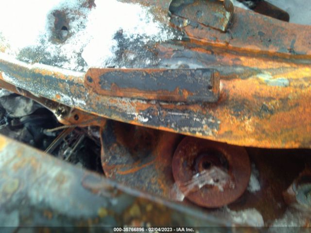 1G1JE6SB0E4114158 Chevrolet Sonic Ltz Auto