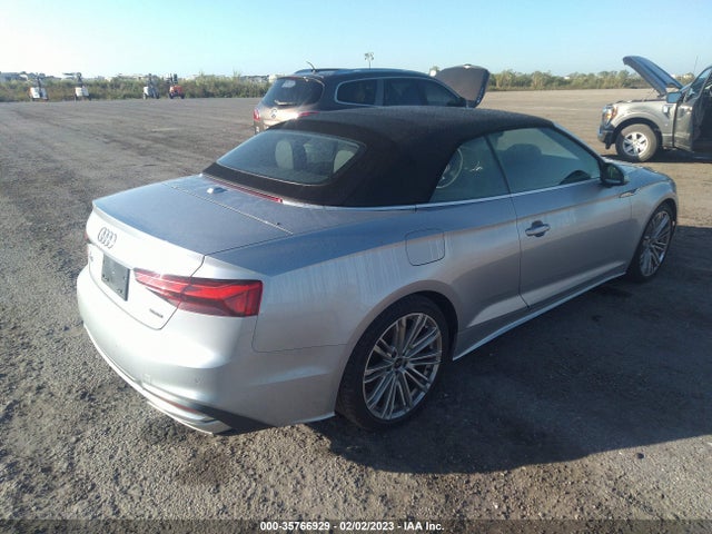 2022 Audi A5, VIN: WAUWAGF51NN008294