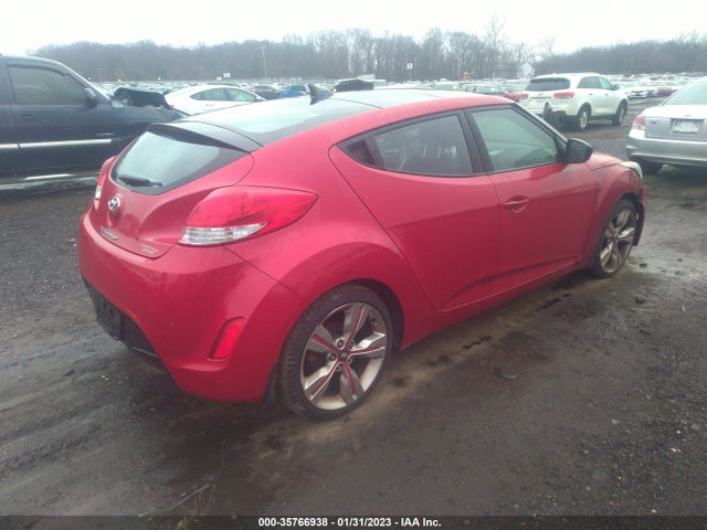 2015 Hyundai Veloster, VIN: KMHTC6AD0FU233494