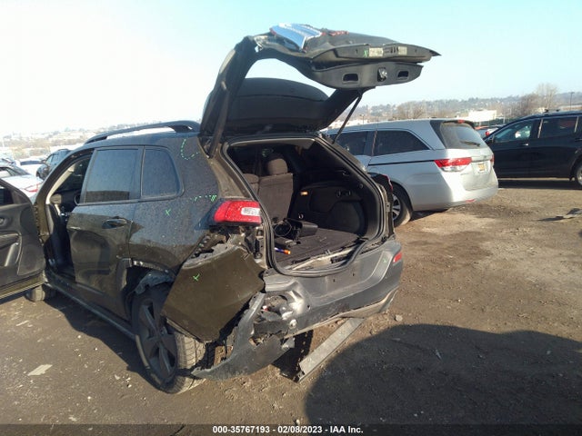 1C4PJMCS5GW316727 Jeep Cherokee 75th Anniversary