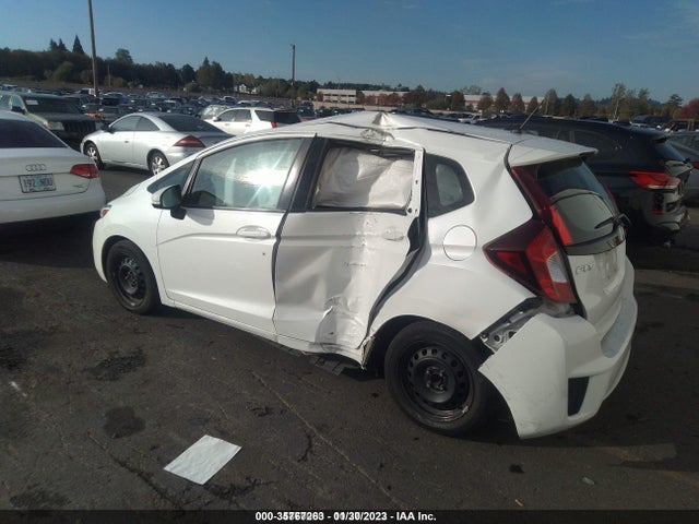 Honda FIT LX 2015 3HGGK5G57FM727165 Image 4