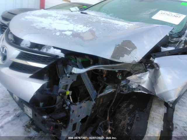 2015 Toyota RAV4, VIN: JTMRFREVXFD099832
