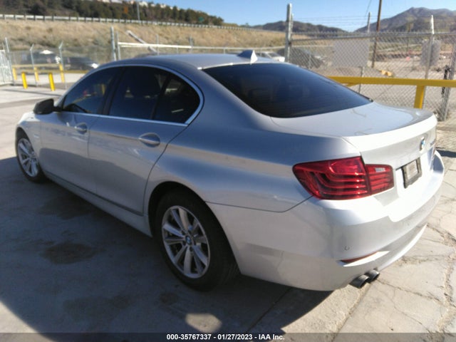 BMW 5 Series 528i 2015 WBA5A5C53FD517217 Image 3