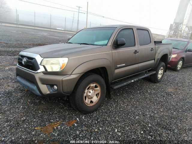 Toyota Tacoma Prerunner 2015 5TFJU4GNXFX067142 Image 2
