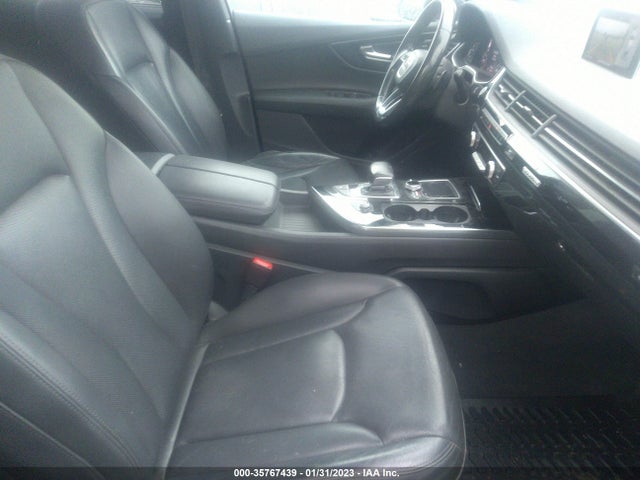 35767439 :رقم المزاد ، WA1LAAF72HD025906 vin ، 2017 Audi Q7 Premium Plus مزاد بيع