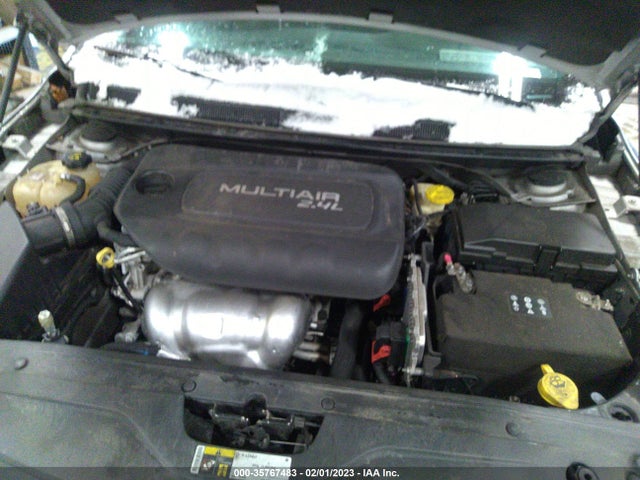 1C3CCCBB7GN124014 Chrysler 200 S