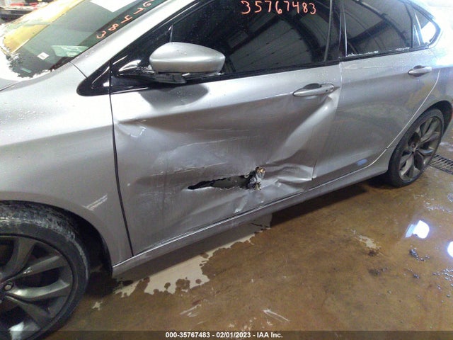 1C3CCCBB7GN124014 Chrysler 200 S