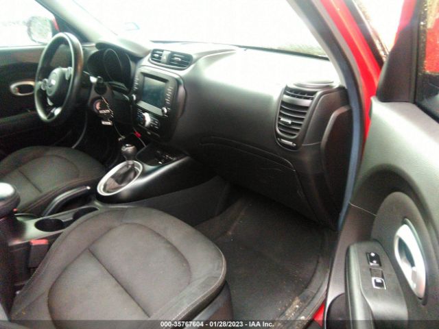 KNDJP3A50J7538198 KIA SOUL +