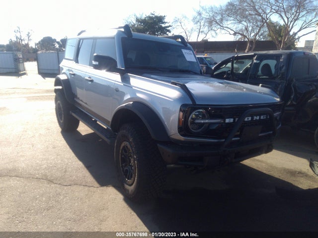 2022 Ford Bronco, VIN: 1FMEE5DP0NLB69450