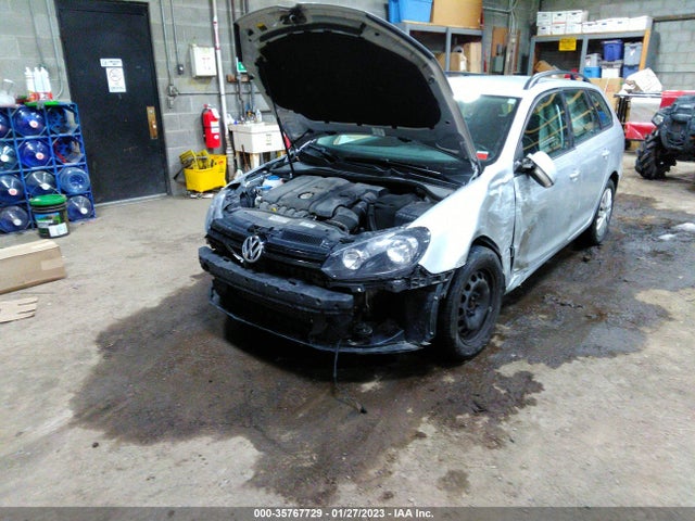 3VWPP7AJ8EM602141 Volkswagen Jetta Sportwagen S