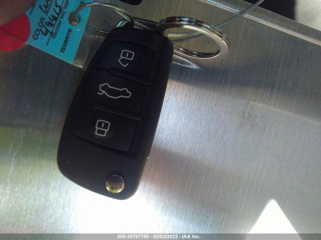 WA1AUCF39M1071929 Audi Q3 PREMIUM