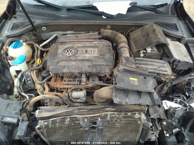 1VWBS7A3XFC080495 Volkswagen Passat 1.8t Se W/sunroof & Nav