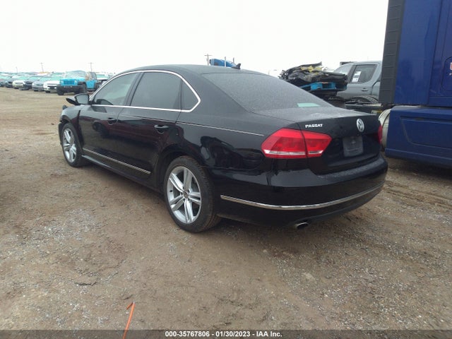 1VWBS7A3XFC080495 Volkswagen Passat 1.8t Se W/sunroof & Nav