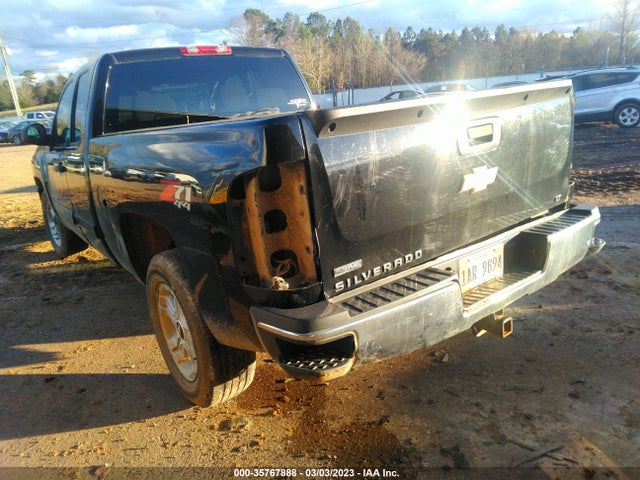 2007 CHEVROLET SILVERADO 1500 LT W/1LT VIN: 1GCEK19047Z602883