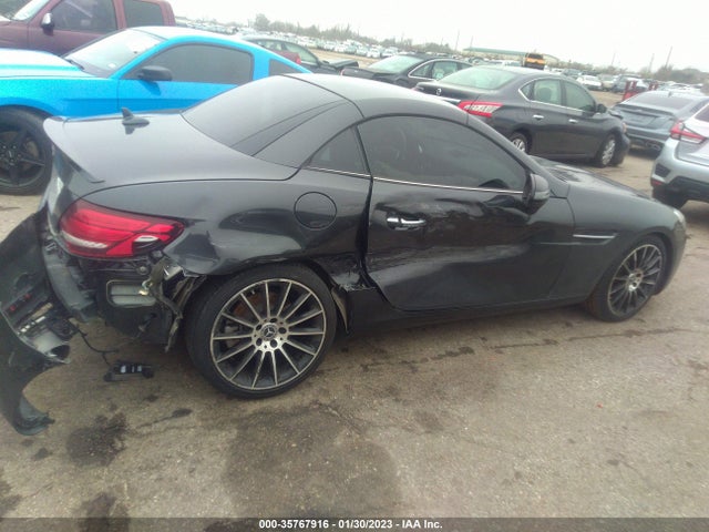 2019 Mercedes-Benz SLC-Class, VIN: WDDPK3JA9KF157825