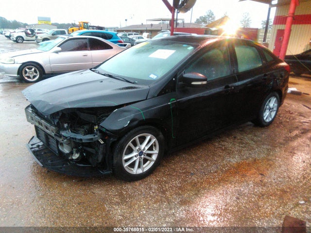 Ford FOCUS SE 2015 1FADP3F24FL356911 Image 2