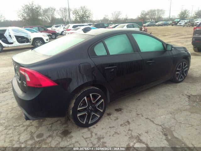 2018 Volvo S60, VIN: YV140MTLXJ2450706