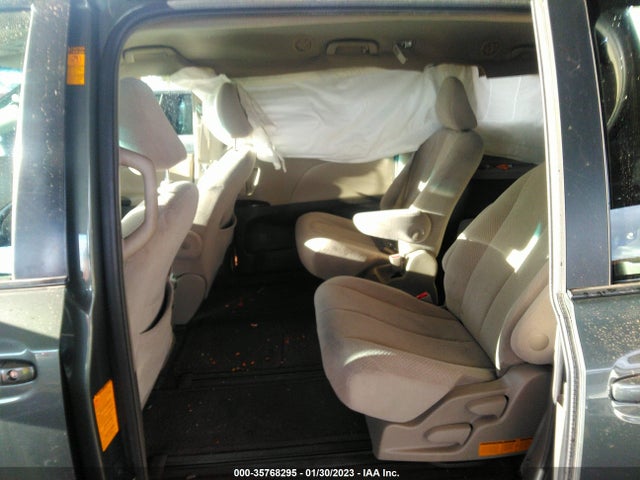 Toyota SIENNA LE 2014 5TDJK3DC6ES074273 Image 9