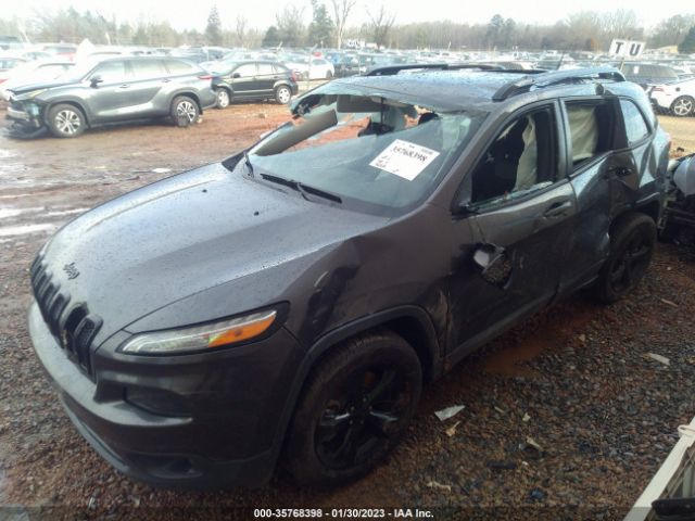1C4PJLCB2JD558632 Jeep Cherokee Latitude