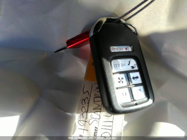 2018 Honda Clarity, VIN: JHMZC5F37JC011167